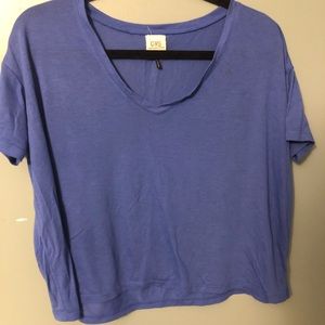 C&S size xs flowy crop top